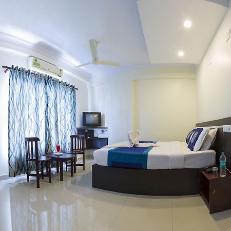 Hotel Sm Regency Kochi Kültér fotó